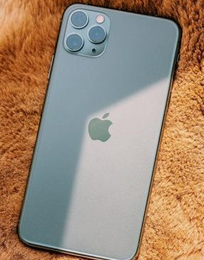 陈巴尔虎苹果维修点分享iPhone 11 Pro Max电池发烫特殊问题 
